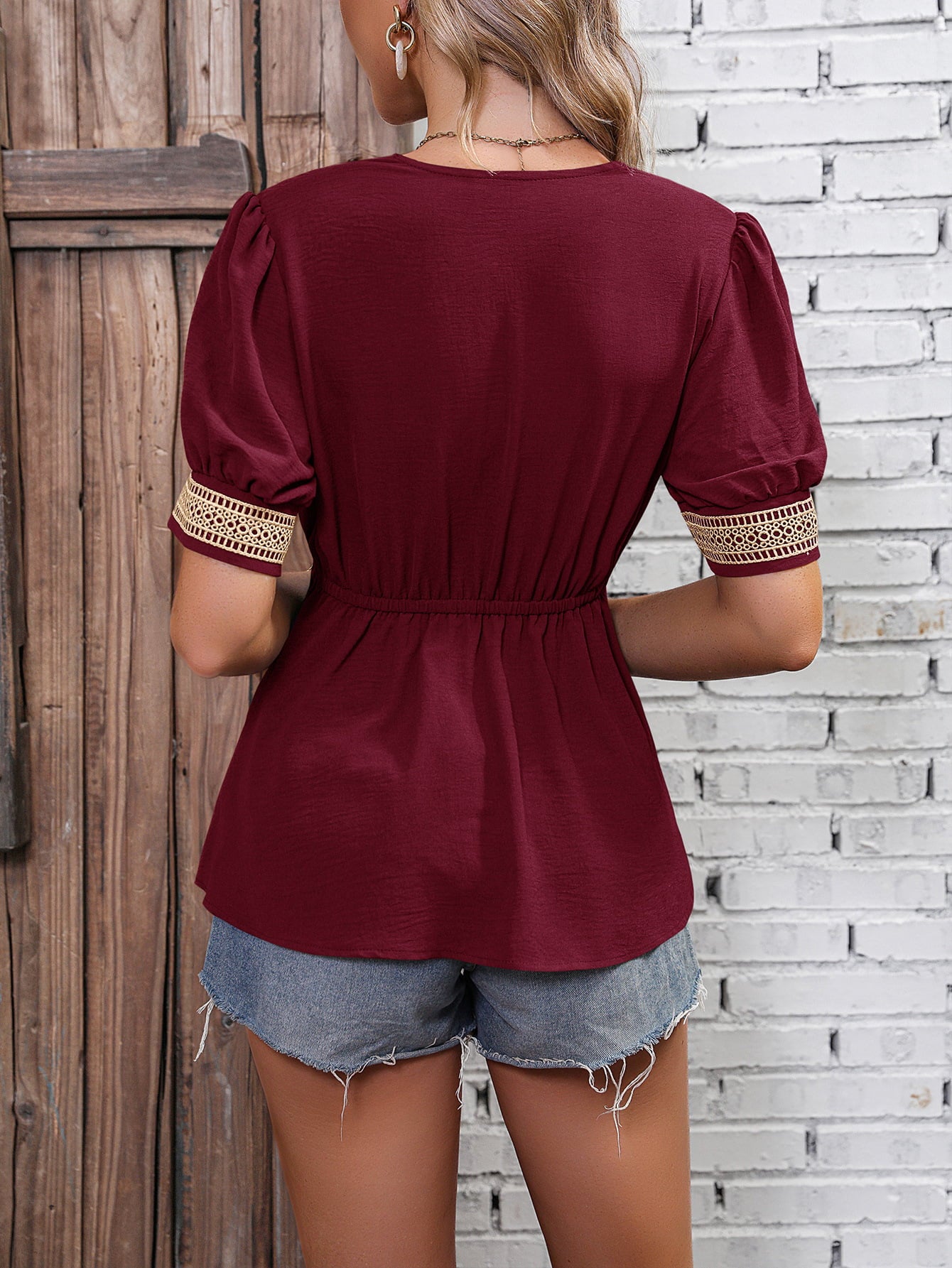 Contrast V-Neck Babydoll Top - MeraKy Vibes